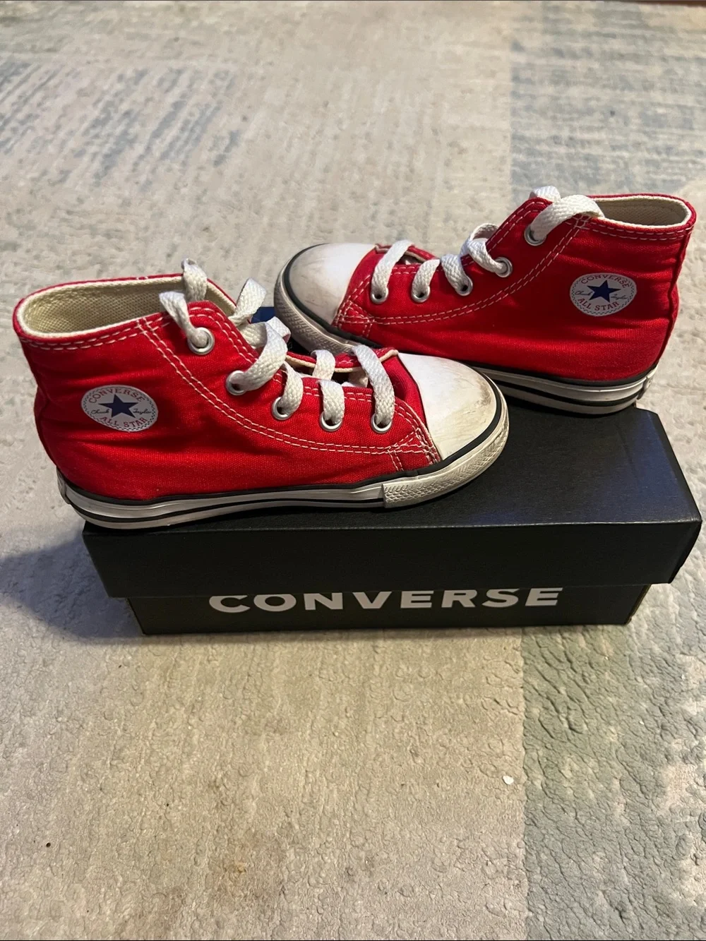Converse ALLSTAR HI sz 9 Infant
